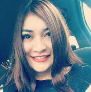 Meet your Posher, Lina